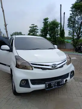 Xenia R 2014 Manual