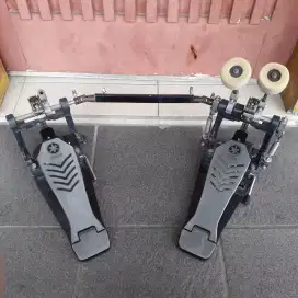 DOUBLE PEDAL YAMAHA FLYING DRAGON