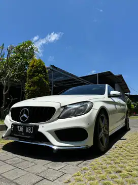 Mercedes-Benz C250 2017 Bensin