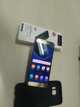 Samsung s7 edge 4 /32 free powerbank