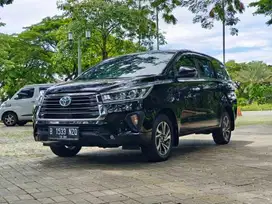 Toyota Innova V At Diesel tahun 2021