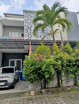 Jual Rumah 2lt Lokasi Peguyangan Antasura Area Perumahan strategis