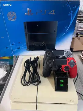 Ps 4 fat 500gb kondisi siap pakai