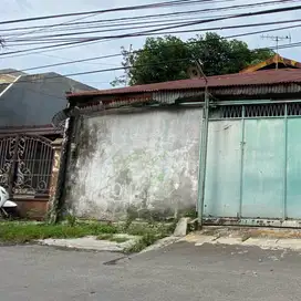 DIJUAL GUDANG JALAN RAYA KARANG ASEM STRATEGIS MURAH