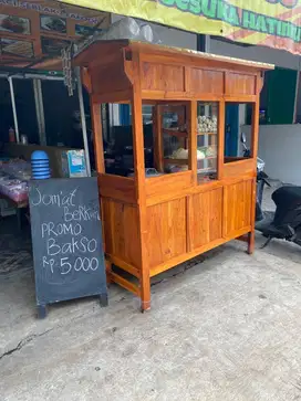 Gerobak baso dan mie ayam