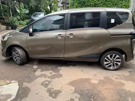 Toyota Sienta 2016 Bensin