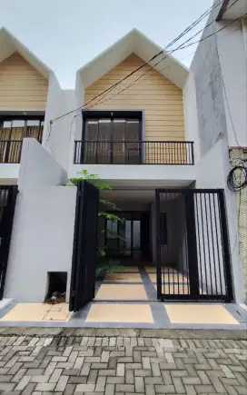 Dekat Merr ‼️Rumah Baru 2 Lantai Kalijudan Row 2 Mobil