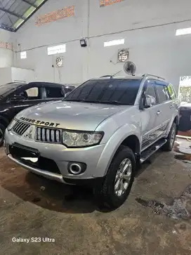 Pajero Sport 2.5 MT 2011 istimewa dp 28 jt