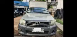 HILUX Box 2.5 MT Diesel