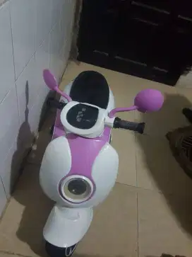 Scoter anak anak like new normal ,siap pakai.