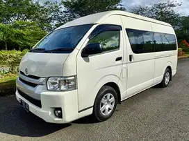 HiAce Commuter 2.5 MT 2021 seperti Baru!!