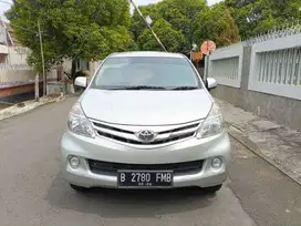 TDP 2 JUTA. TOYOTA AVANZA MATIC TAHUN 2014