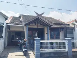 Dijual rumah Lamper peterongan