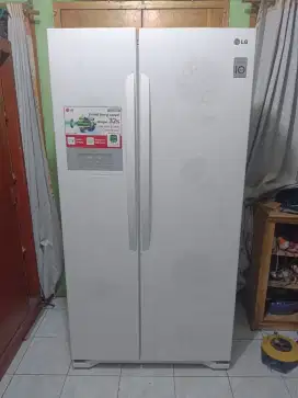 Kulkas 2 pintu SBS LG inverter