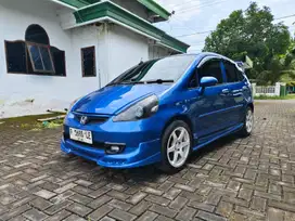 Honda Jazz 2004 Bensin