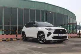 Toyota Yaris Cross GR S HV Hybrid 2023 TSS twotone