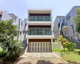 Dijual Rumah Mewah di Cluster River View Sentul Bogor