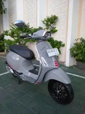 VESPA SPRINT S ABS TIPE TERTINGGI