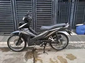 Honda Revo absolute 2010