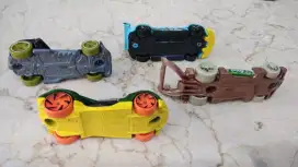 Mainan mobil hot wheel klasik