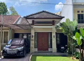 Dijual Rumah Modern Semi Furnished di Kawasan Indah Sentul City