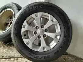 Velg & Ban eks Pajero Dakar