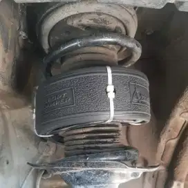 Sport damper mobil