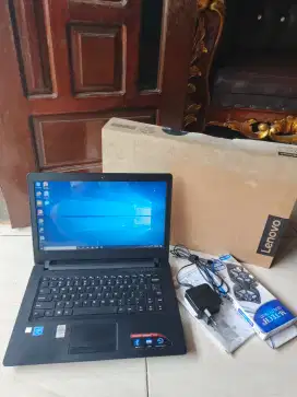 Laptop lenovo ssd 240gb ram 4gb seribaru lengkap siap pake no minus