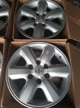 Velg Toyota Fortuner R.17 ori