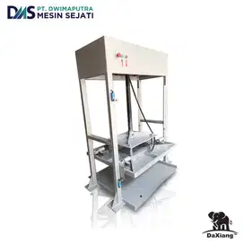 Pressing Machine / Flatten Pressing Machine