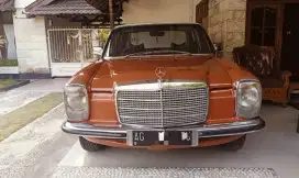 Mercedes Benz Mercy Mini seri 200 Th 1976