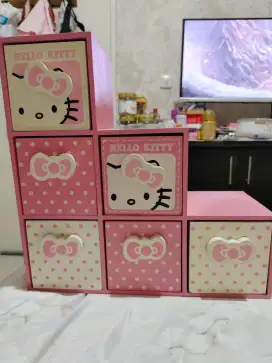 Rak laci tangga hello kitty preloved