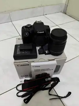 Kamera Canon EOS 750D