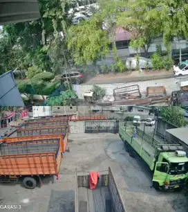 MEKANIK TRUK BERPENGALAMAN (FUSO & HINO)