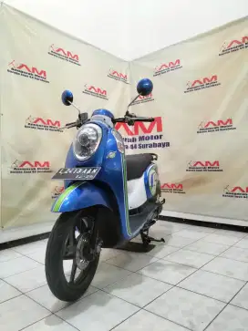 Honda Scoopy sporty tahun 2016 warna biru