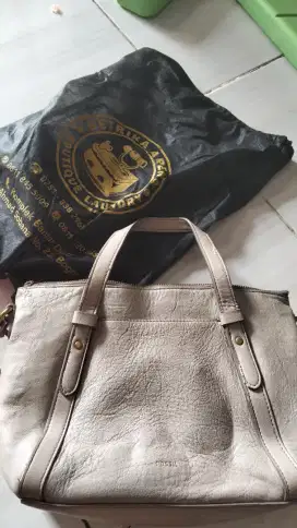 Dijual tas Fossil original