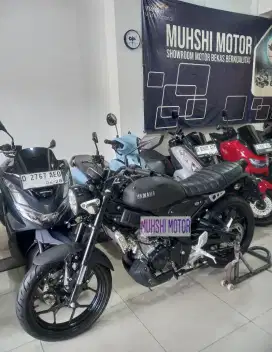 KM 7.000 XSR 155 TAHUN 2022, SEPERTI BARU, MUHSHI MOTOR