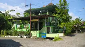 Rumah Nyaman Adem Religius cocok untuk keluarga tengah kota Yogyakarta