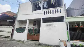 Tenggilis Mejoyo Surabaya | Rumah Kost Aktif Murah 100 m² SHM Ubaya