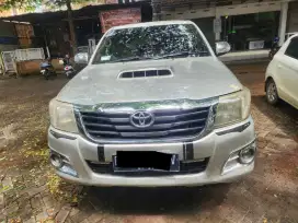 HILUX G 2012 DC