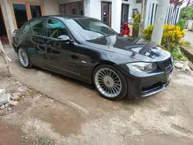 BMW 320i 2006 Bensin