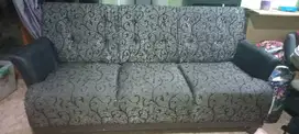 DIJUAL SOFA SET 321 HITAM BEKAS DENGAN MEJA