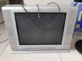 TV Tabung Toshiba Bomba 21 inch