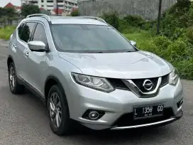 Tdp 30 jt Nissan new xtrail 2.5 xt t32 Matic 2016 2015 silver Kredit