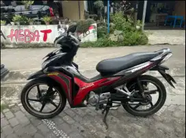 Honda Blade thn 2011 plat AB bantul