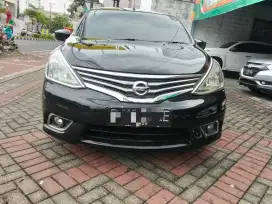 Nissan grand Livina SV 1.5 manual 2014