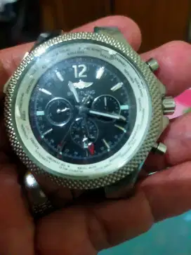 Jam tangan Breitling