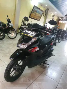 New Beat CBS 2024 Cantik Sekali-Odomtr Masih 3.000 KM-plaza motor