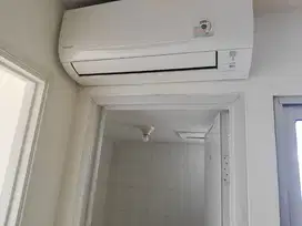 2br kosongan apartemen bassura city,jatinegara ,jakarta