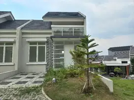 Dijual Cepat Rumah Pemandangan Gunung di Sentul City Bogor